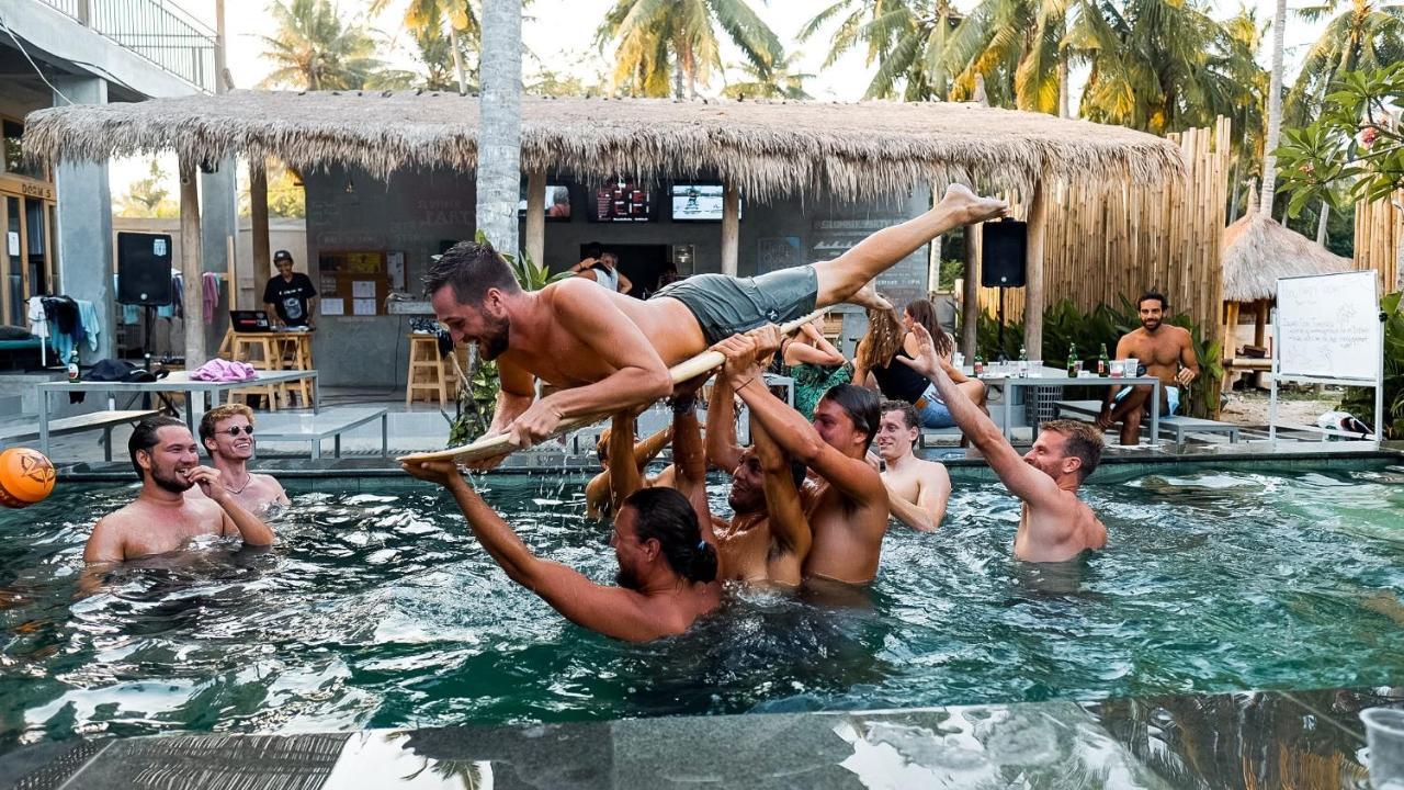 Lotide Surf Camps Lombok Vandrehjem Kuta  Eksteriør billede